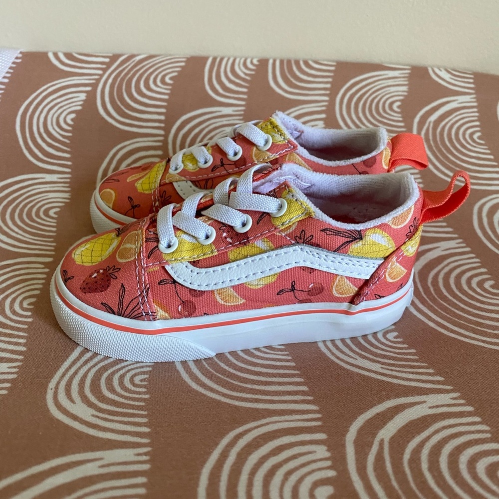 New Toddler vans 6c